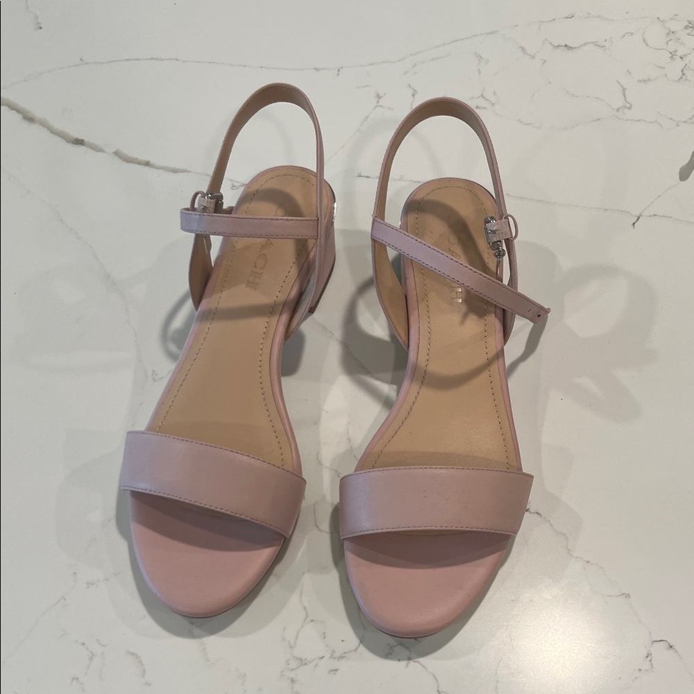 Chic Pink Sandals for Women